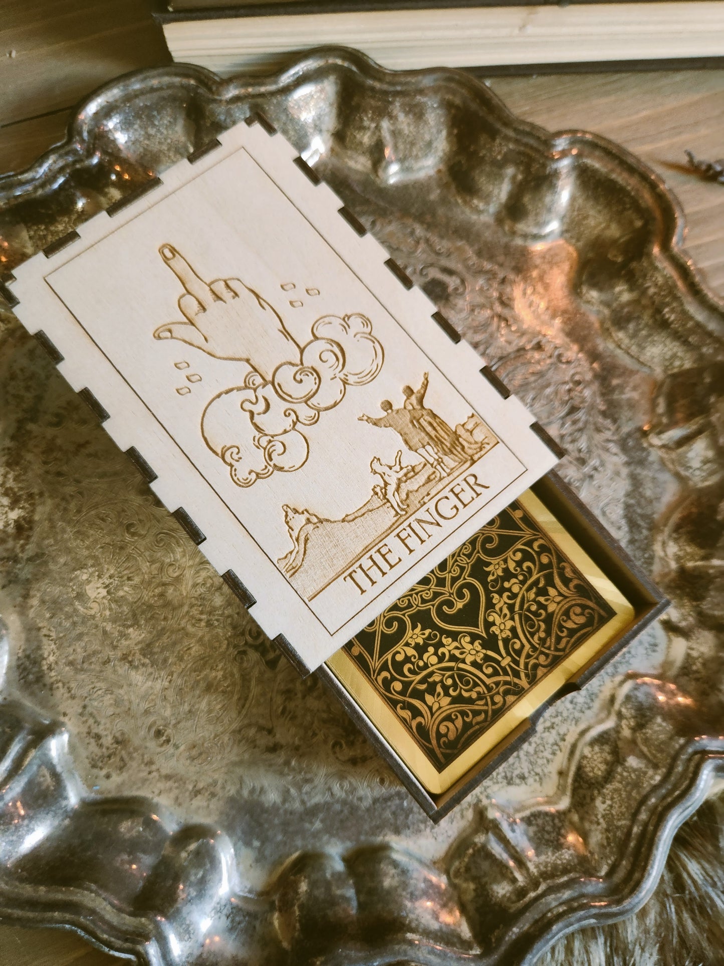 The Finger Tarot Deck Box - Lasercut Birch Tarot Card Case