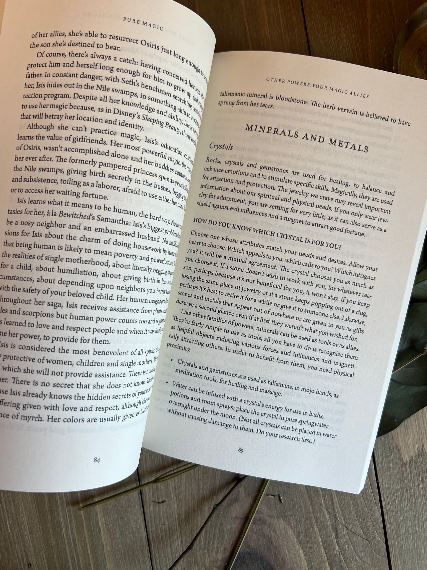 Pure Magic : A Complete Course in Spellcasting