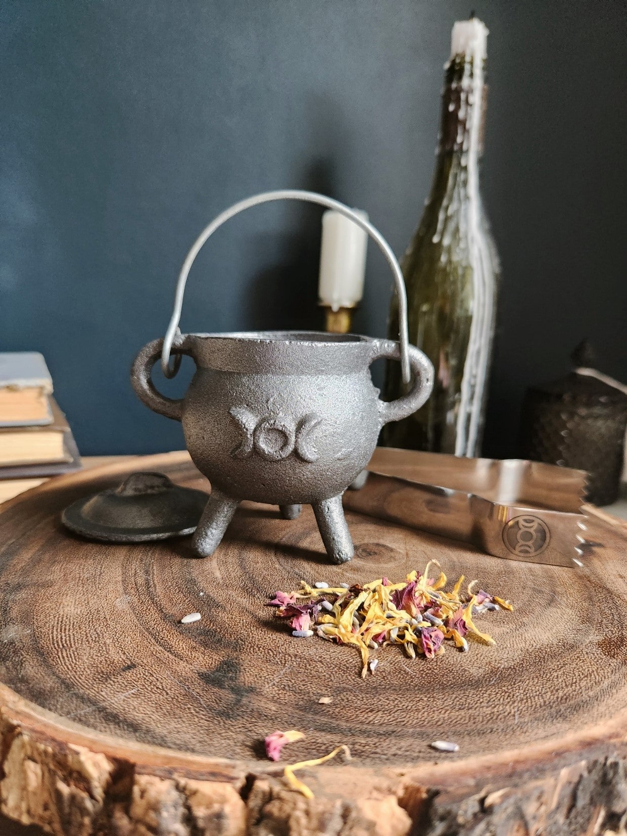 Triple Moon Mini Cast Iron Cauldron 3.5 inch with Lid