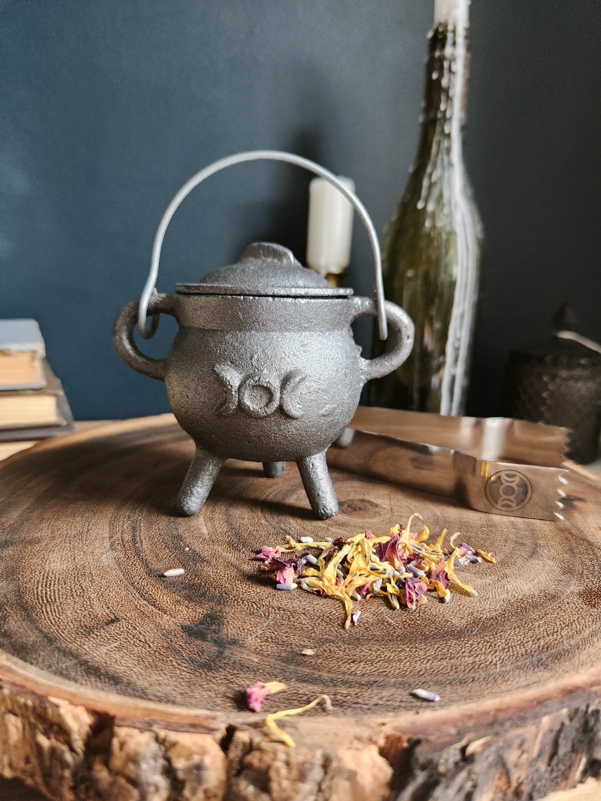 Triple Moon Mini Cast Iron Cauldron 3.5 inch with Lid