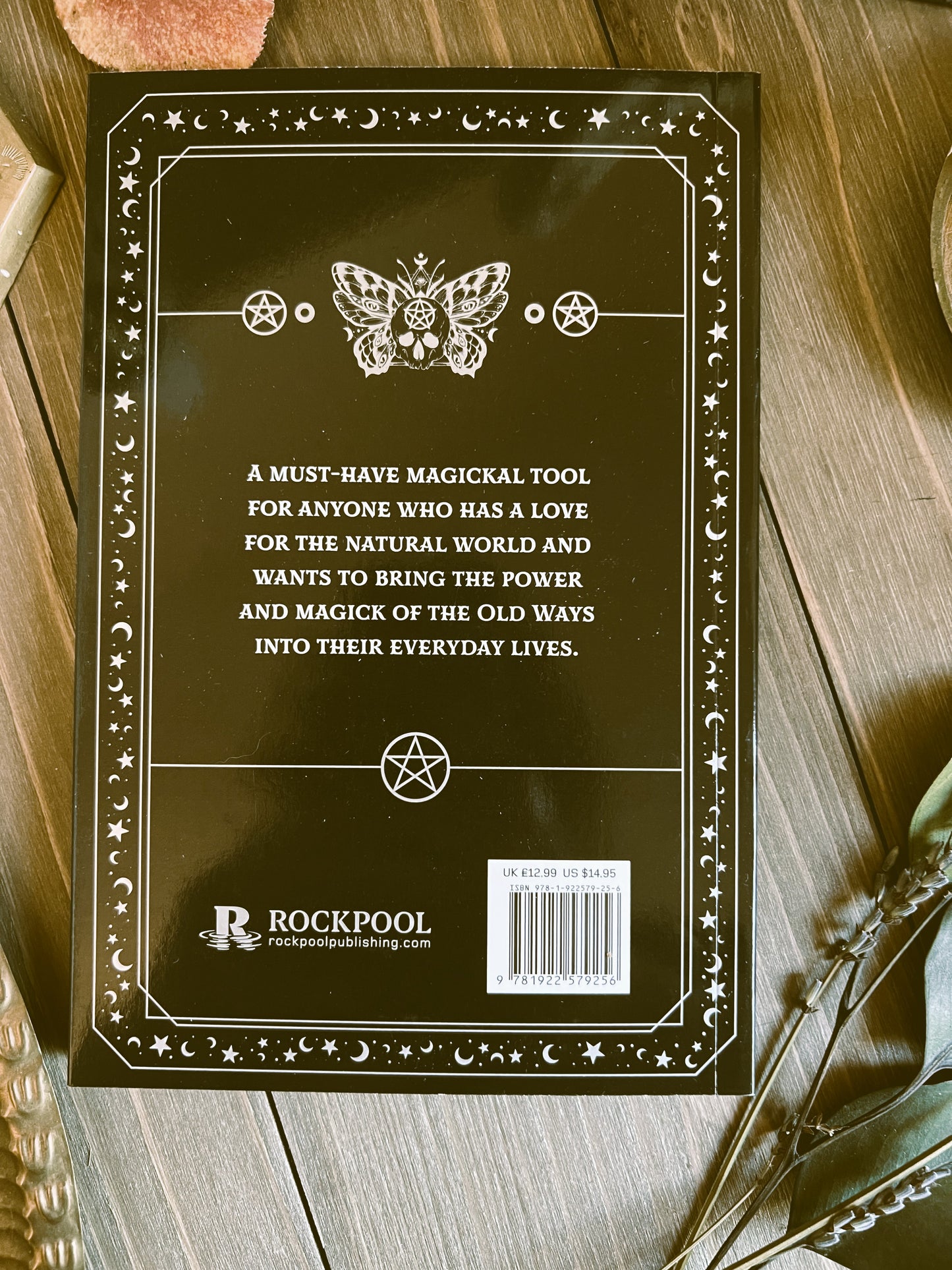 2023 Witch's Diary: Reclaiming the Magick of the Old Ways