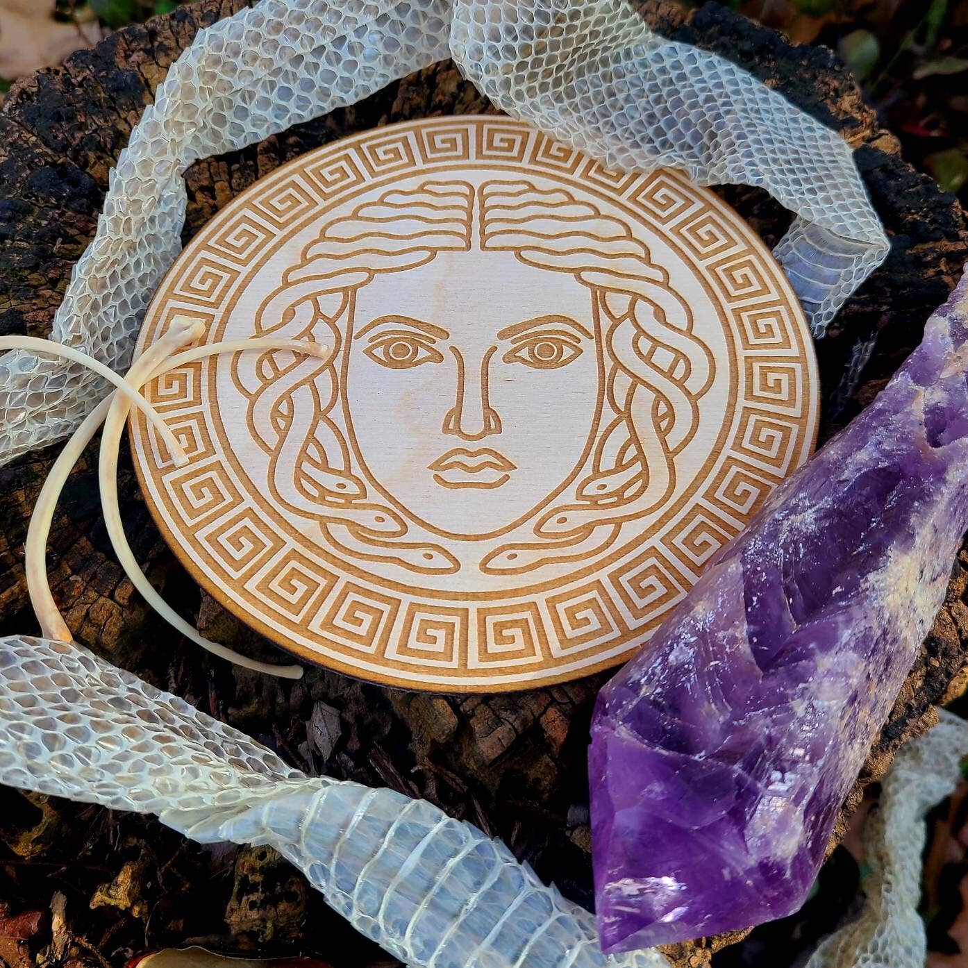 Medusa Crystal Grid Laser Engraved Wood Altar Plate: Assorted Stain Colors