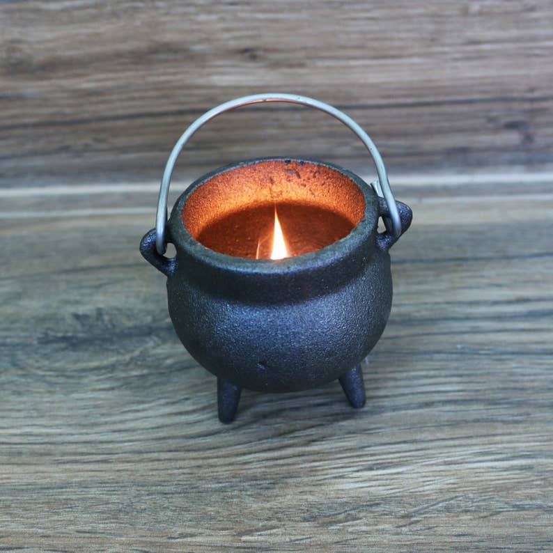 Plain Mini Cast Iron Cauldron 3.5 inch with Lid