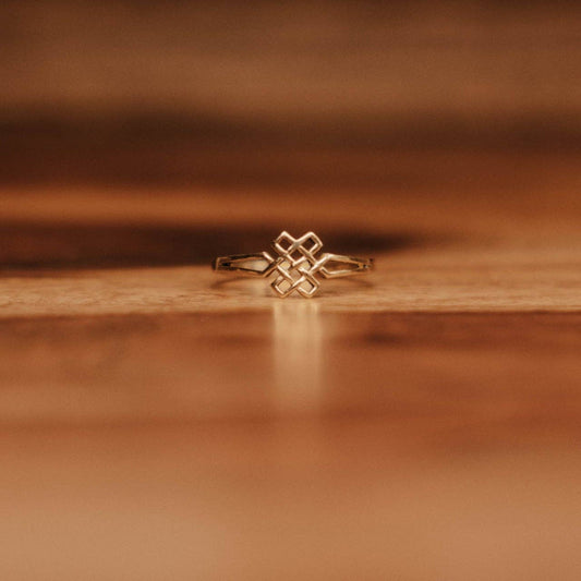 Eternal Knot Ring - Brass