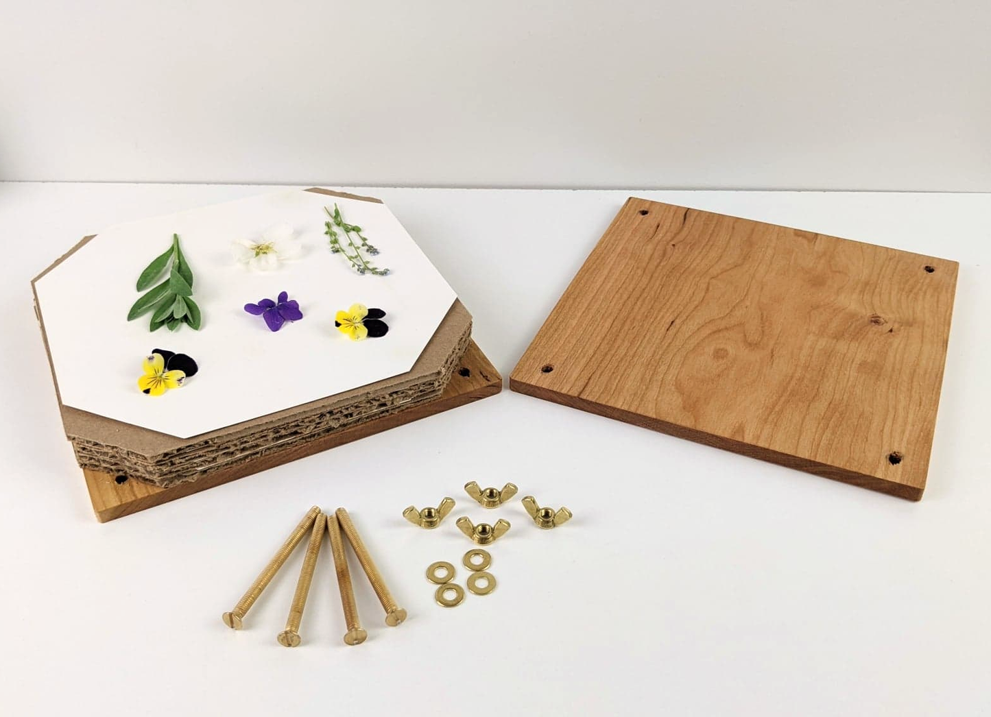 Hardwood Flower Pressing Kit: Silver / Cherry