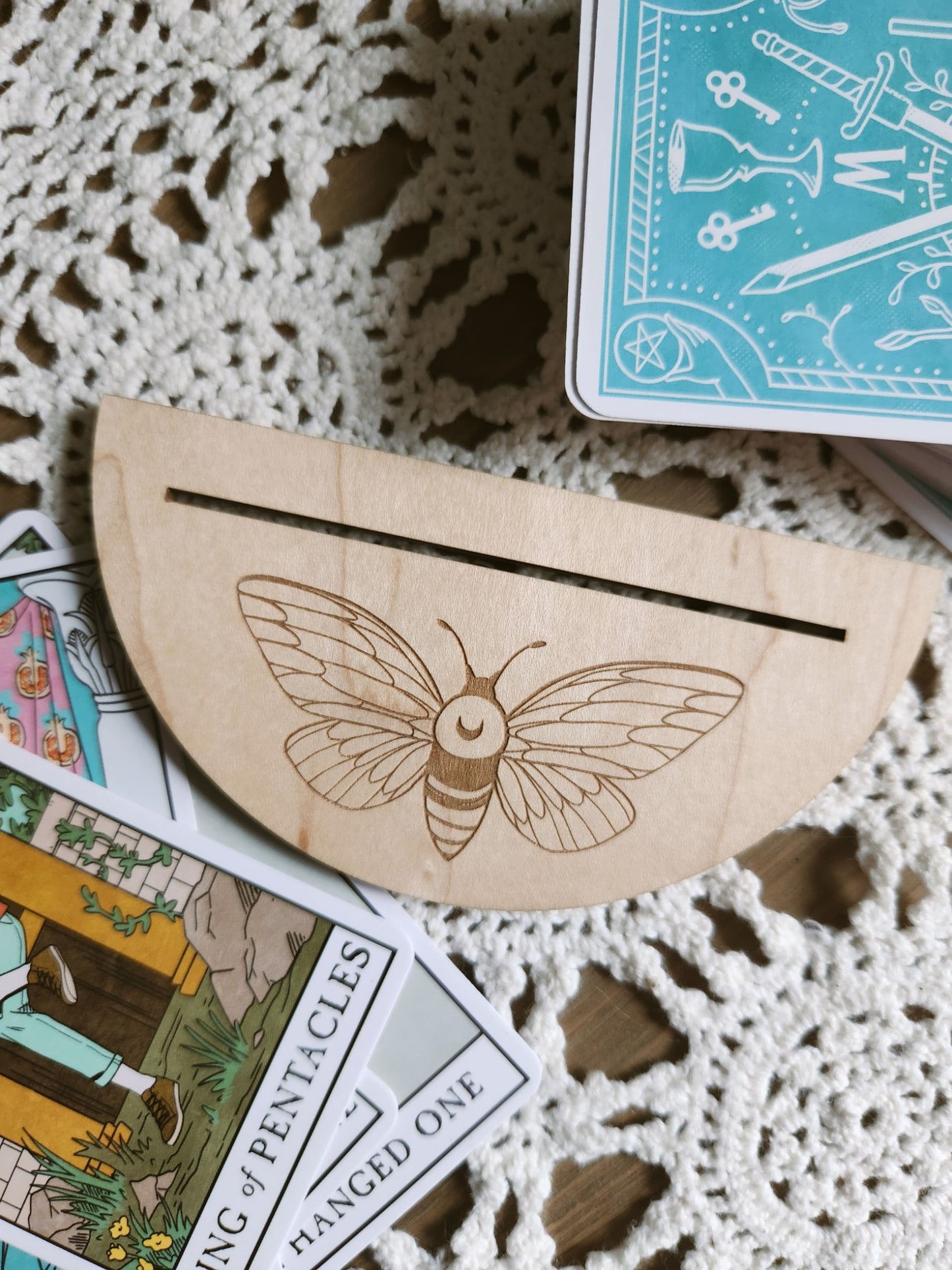 Night Wings Tarot Card Stand